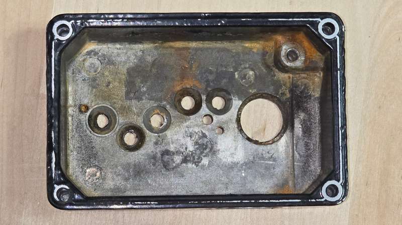 Fig. 2: The box, photographed roughly square from above; a hand-held phone photo is plenty